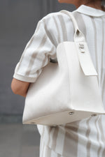Carregar imagem no visualizador da galeria, Verona Off White
